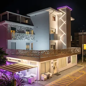 hotel-tre-rose.hotelinveneto.com/