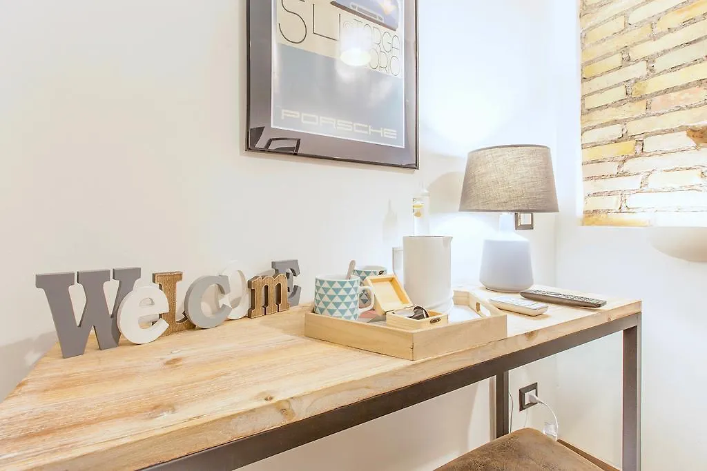 Del Falco Boutique Rooms San Pietro Rom